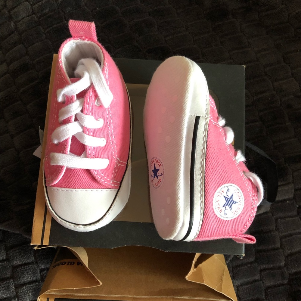Converse infant shoes Size 2